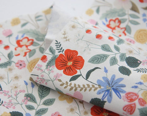 Floral Oxford Cotton Fabric - Ivory or Black - Home Decor Fabric By the Yard / 42605