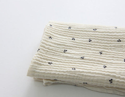 Gauze Fabric, Wrinkled Cotton Gauze, Crinkle Gauze, Triple Layers, Cherry - Red or Navy - 51 Inches Wide - By the Yard 39923-1