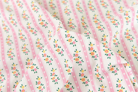 Roti Flower Cotton Fabric in Pink, Quality Korean Fabric - Fabric By the Yard / 54650