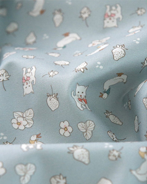 Sha Sha Picnic Cotton Fabric in Sky Blue - Quality Korean Fabric By the Yard / 51526