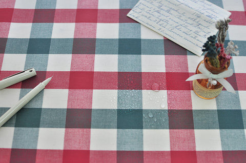Laminated Cotton Fabric - Holiday Plaid - By the Yard 84664